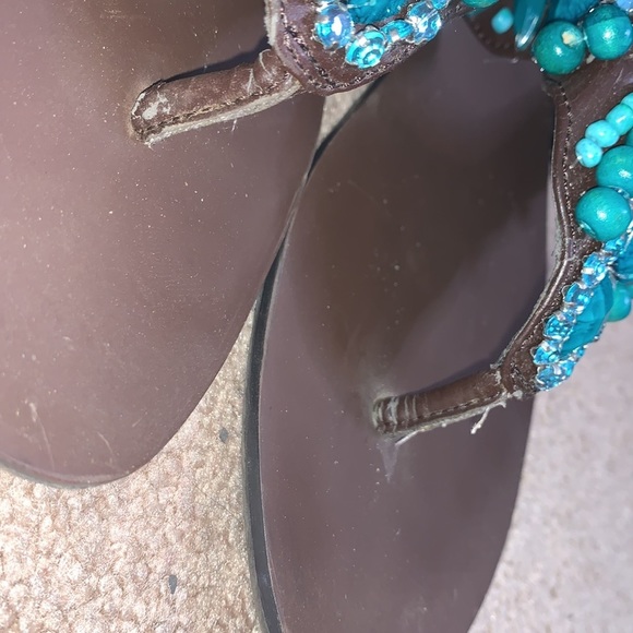 Carlos Santana Turquoise and Brown Beaded Sandals - Picture 4 of 10